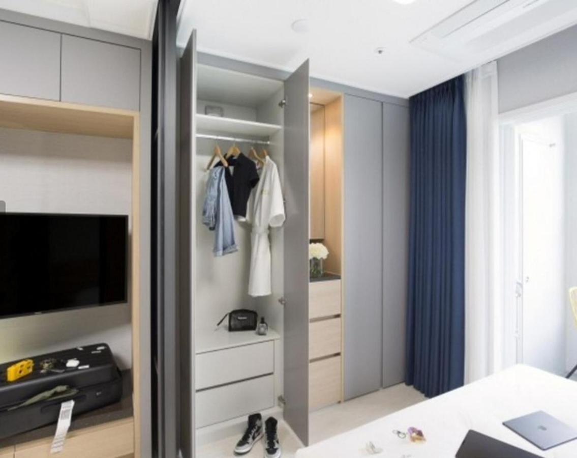 Yeosu Hotel First City Eksteriør bilde