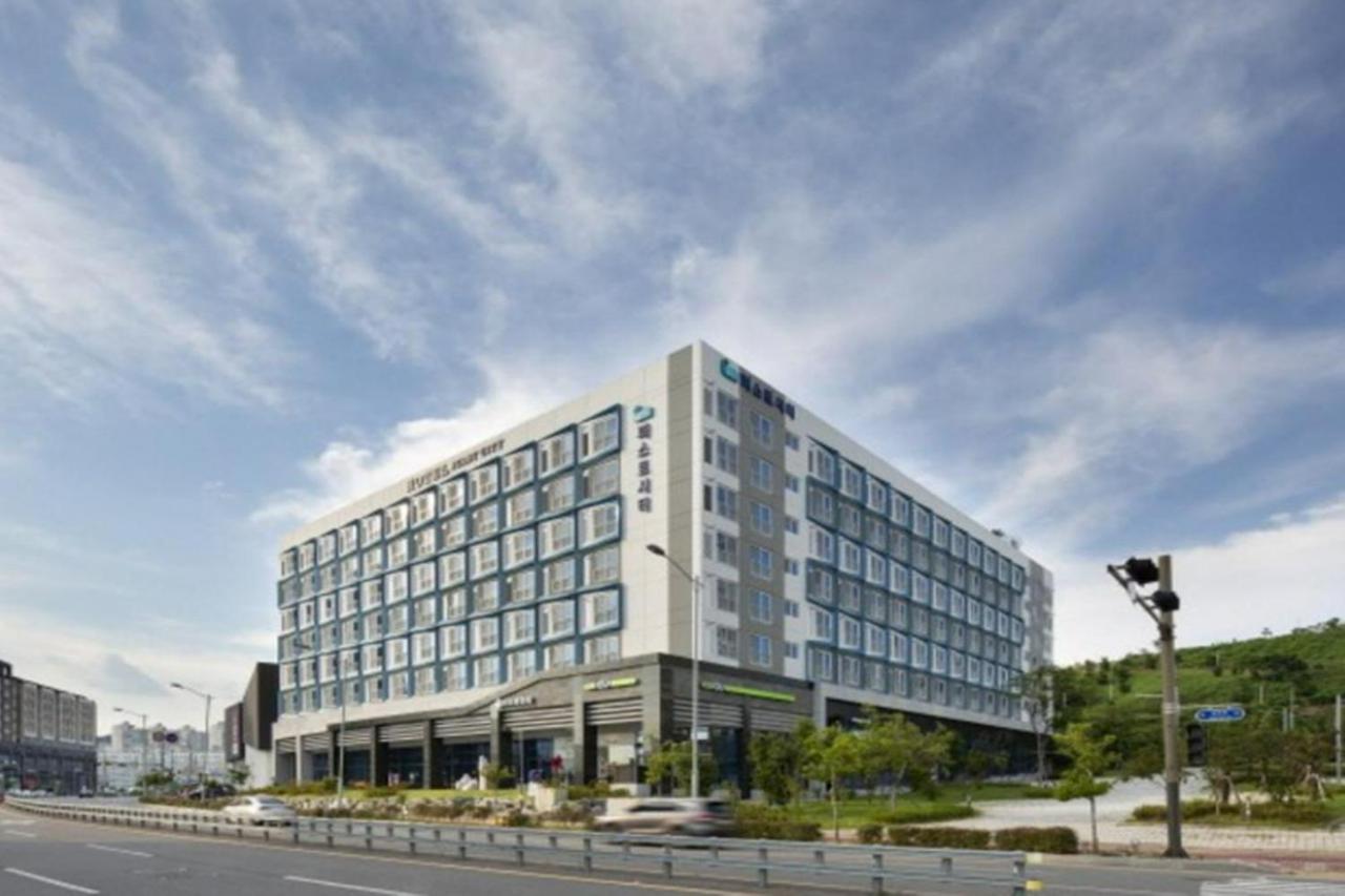 Yeosu Hotel First City Eksteriør bilde