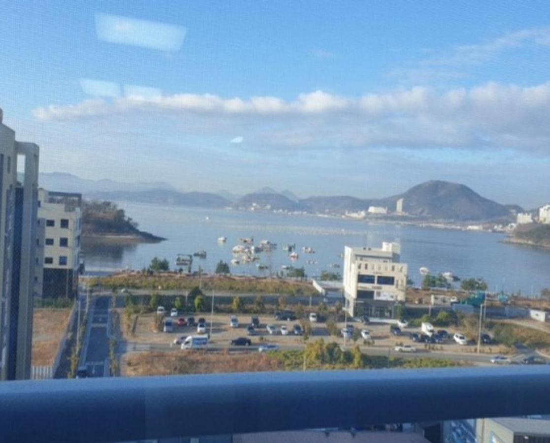 Yeosu Hotel First City Eksteriør bilde