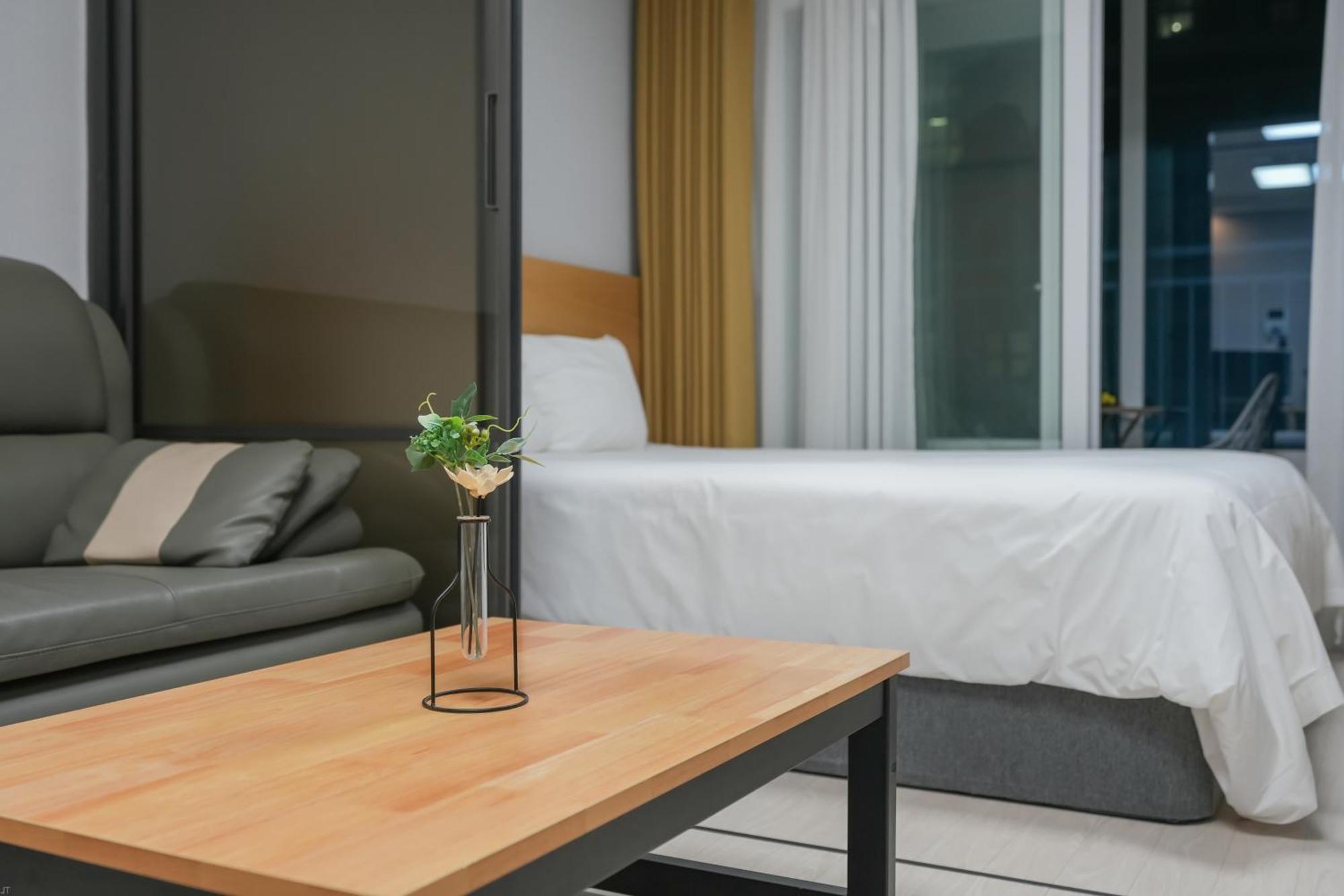 Yeosu Hotel First City Eksteriør bilde